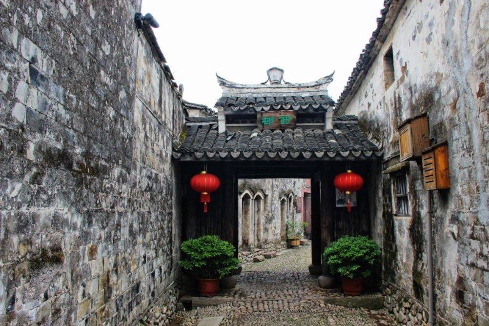绿意盎然